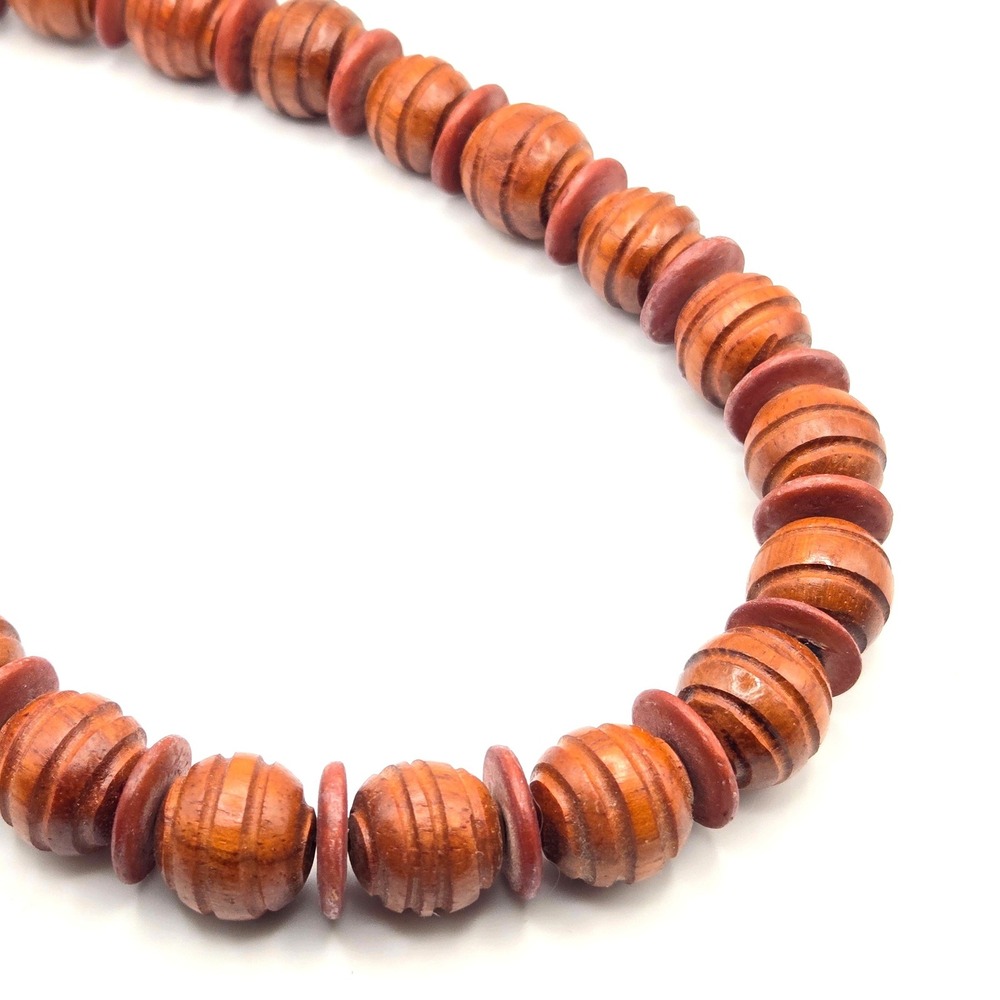 Vintage 1970s Hand Carved Grooved Wooden Bead Necklace 17" Boho Natural Jewelry